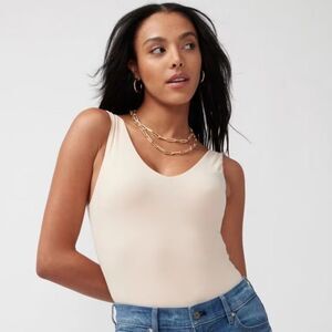 WHMB XL All Ways Dual Rounded and V-Neck Neck Pale Sand Beige Tank Top